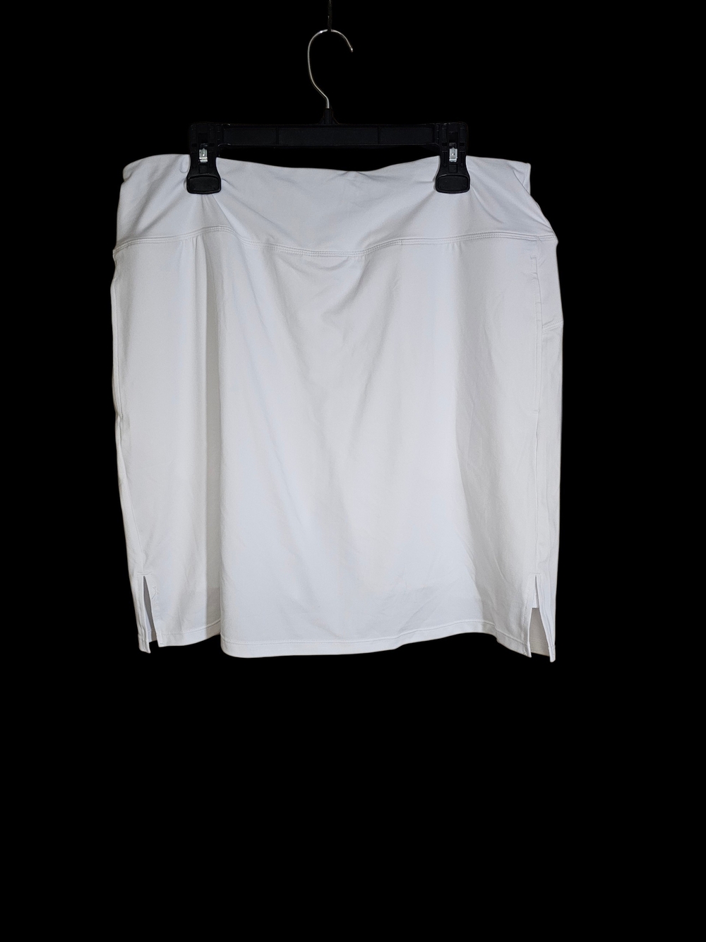 Baleaf White Athletic Skirt with Side Slits